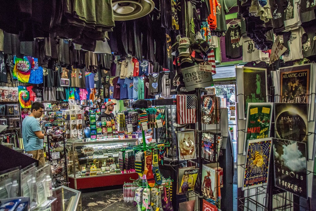 Aaron's RocK 'n Roll - 6th Street Gift Store. Photo: Will Taylor - LostinAustin.org