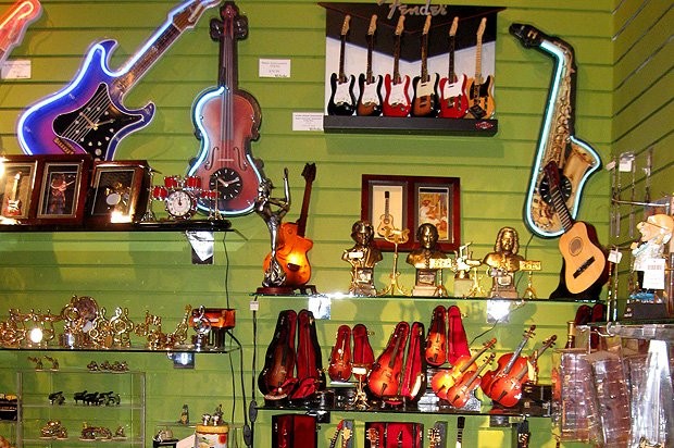 Wild About Music - Downtown Austin Music Gift Shop