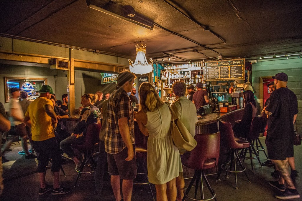 Shangri La Austin 01Shangri La - East 6th Street Diver Bar