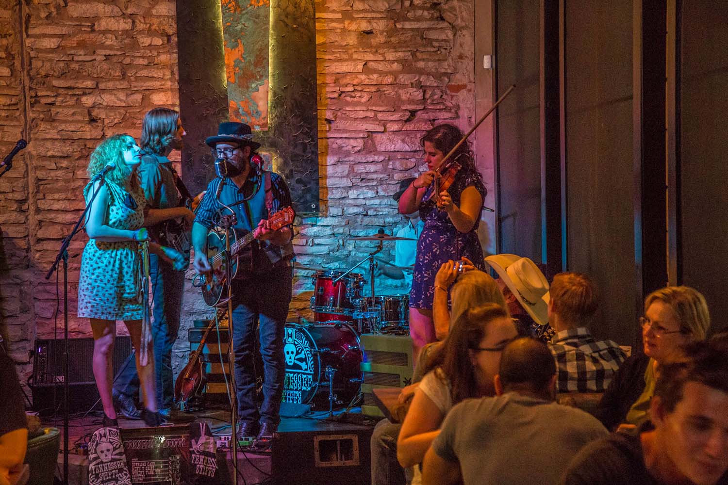 Eureka - 6th Street Austin Restaurant