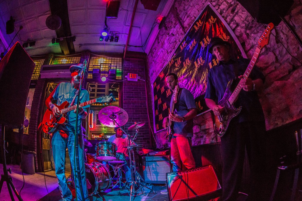 Lit Lounge - 6th Street Austin Bar