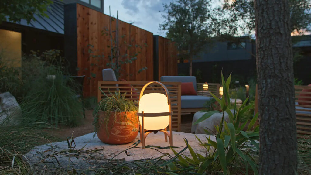 Frame Hotel