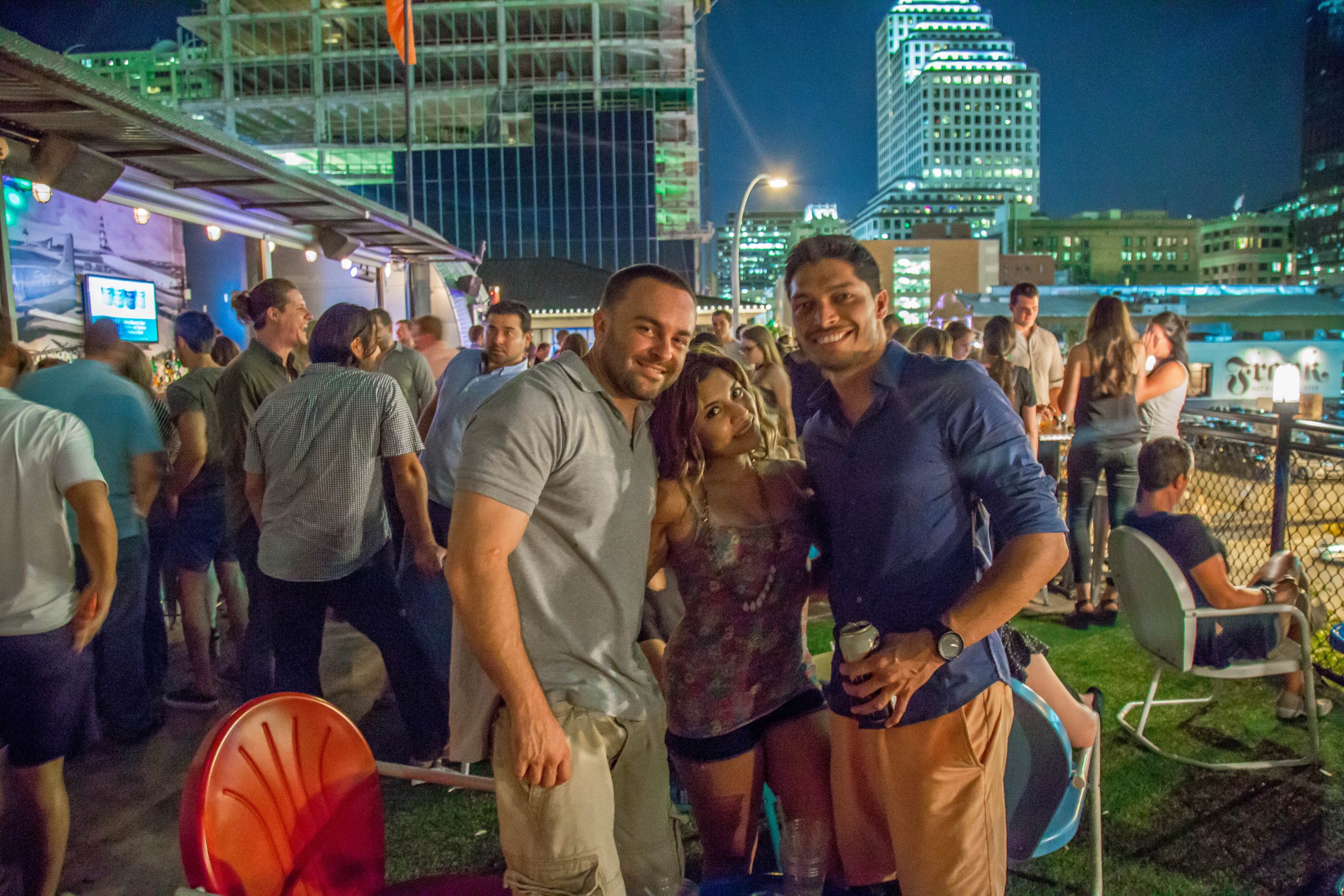 hangar-lounge-austin-06