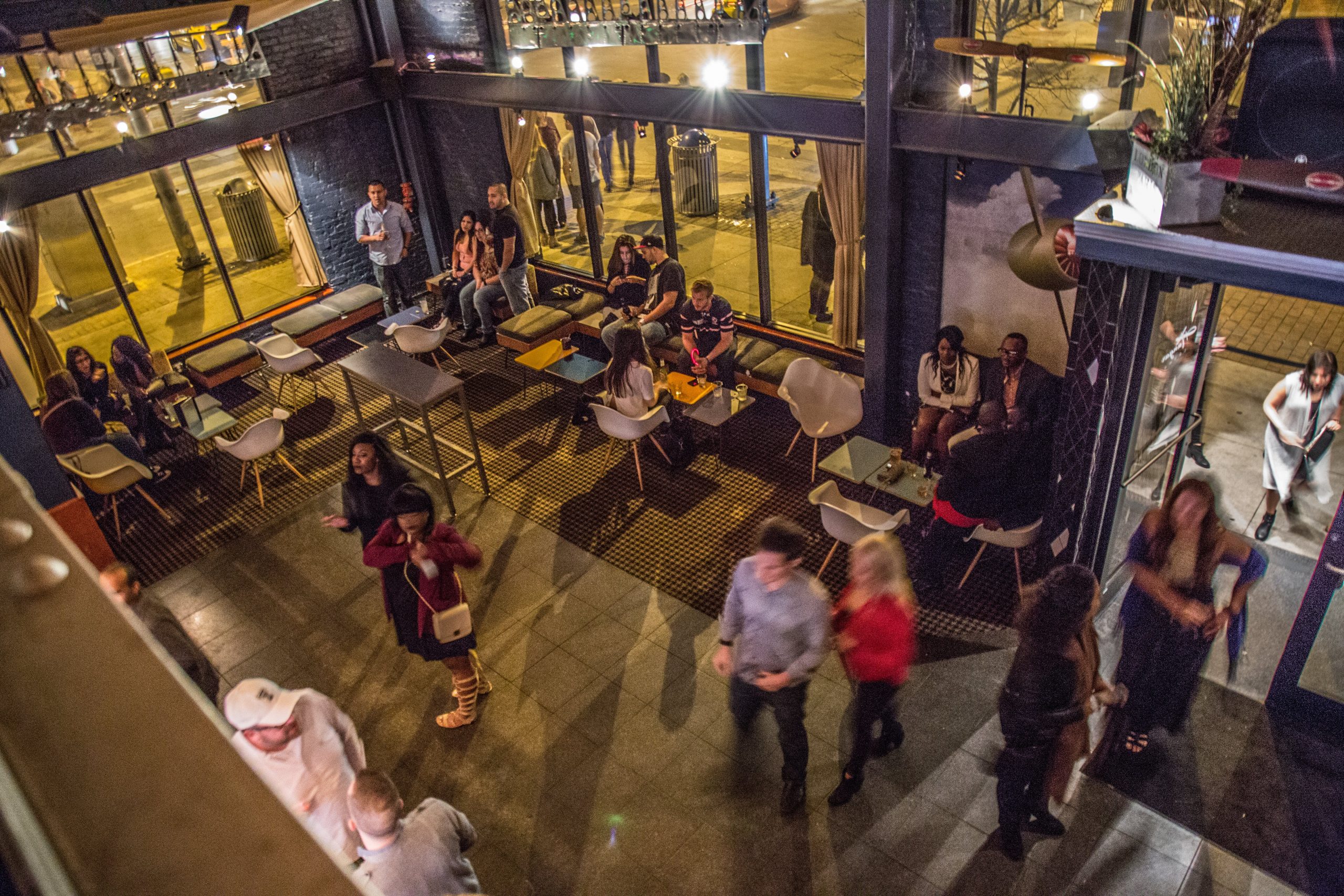 hangar-lounge-austin-07