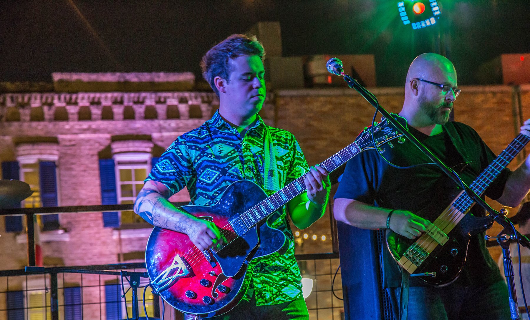 Blind Pig Pub - Austin 6th Street Bar with Rootop Deck