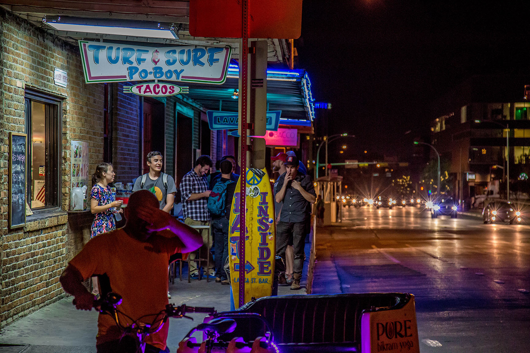 Lavaca Street Bar - Downtown Austin Bar