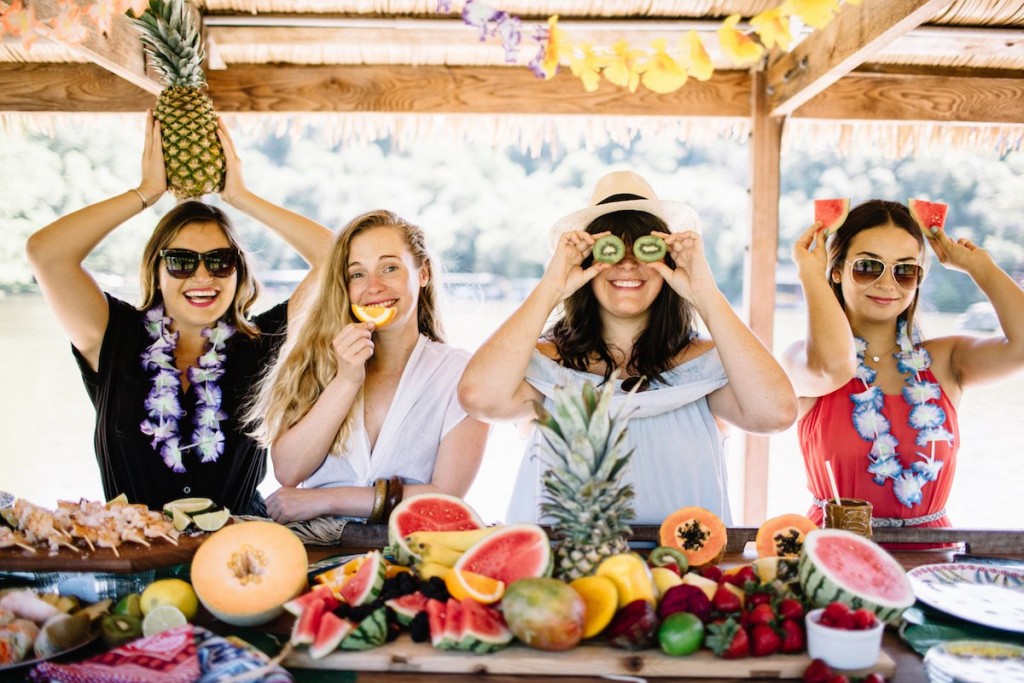 Lake Austin Party Barge 02
