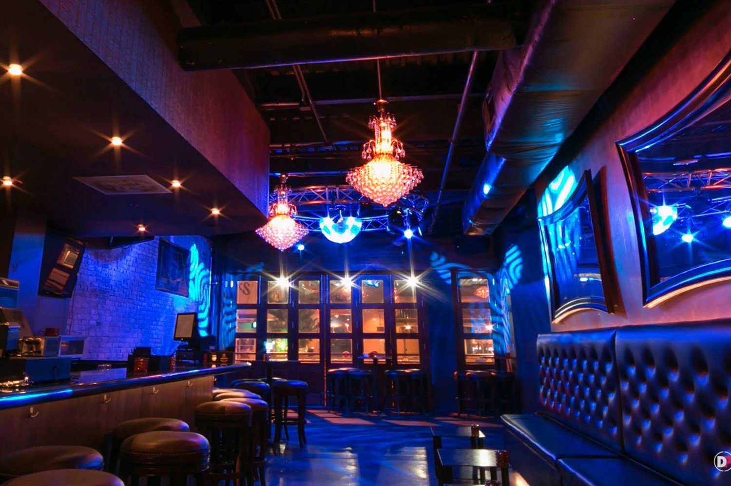 Lux Lounge Austin 06