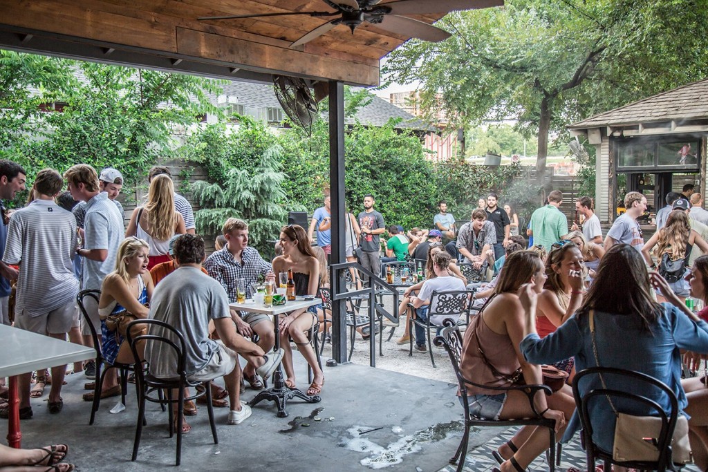 Lucille Patio Lounge 01