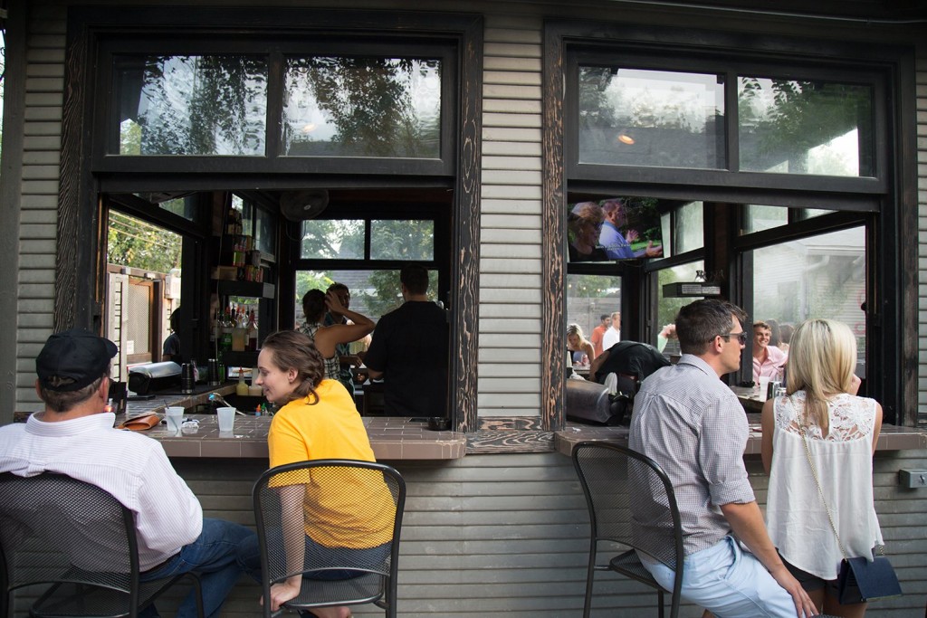 Lucille Patio Lounge 03