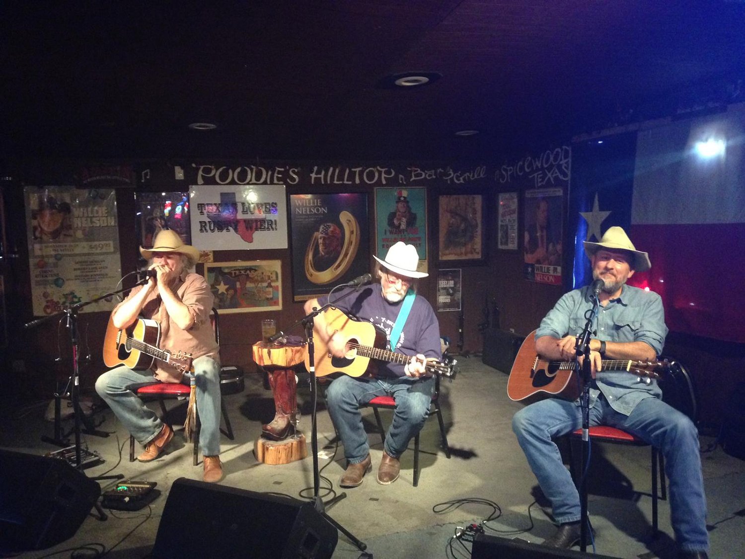 Poodie's Hilltop Roadhouse - Hill Country Honky Tonk Dancehall in Spicewood, TX.