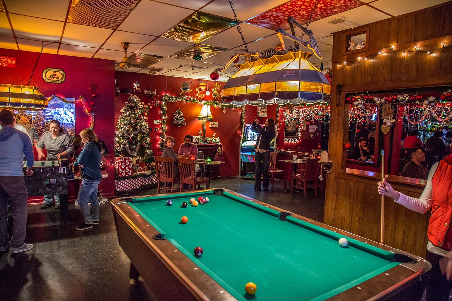 Lala's Little Nugget - Austin's Christmas Themed Bar. Photo: Will Taylor - LostinAustin.org