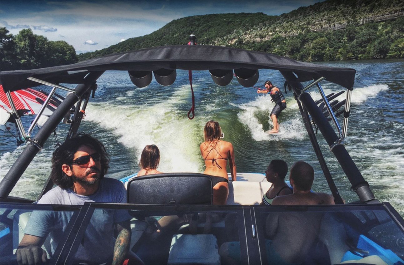 Keep Austin Wet - Lake Travis Boat Rentals
