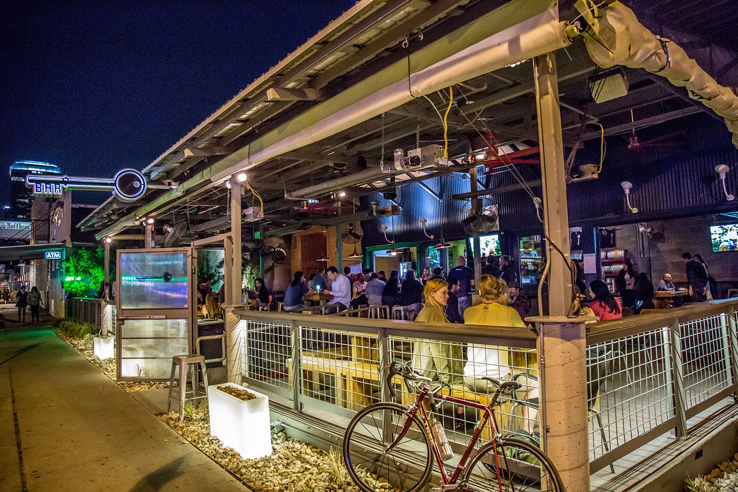 Key Bar - West 6th Street Bar