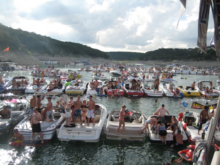 Lake Travis Yacht Rentals