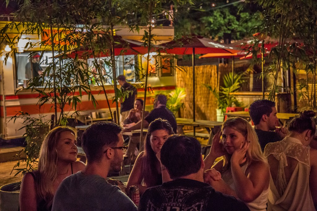 Hotel Vegas - East 6th Street Live Music Bar