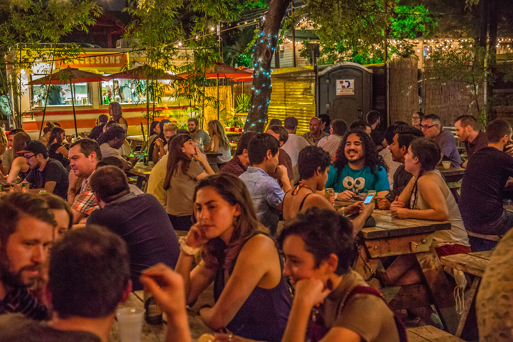 Hotel Vegas - East 6th Street Live Music Bar