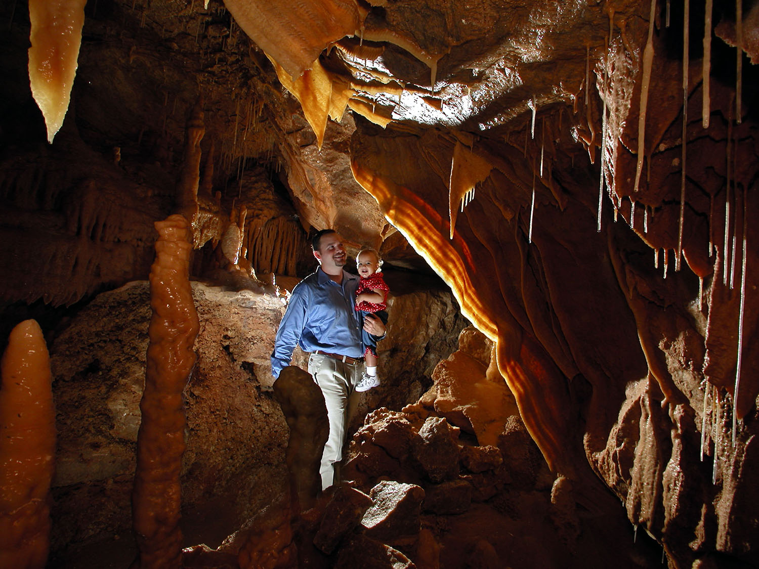 Natural Bridge Caverns