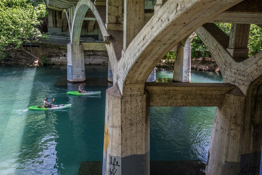 Zilker Park Boat Rentals - Austin Boat Rentals