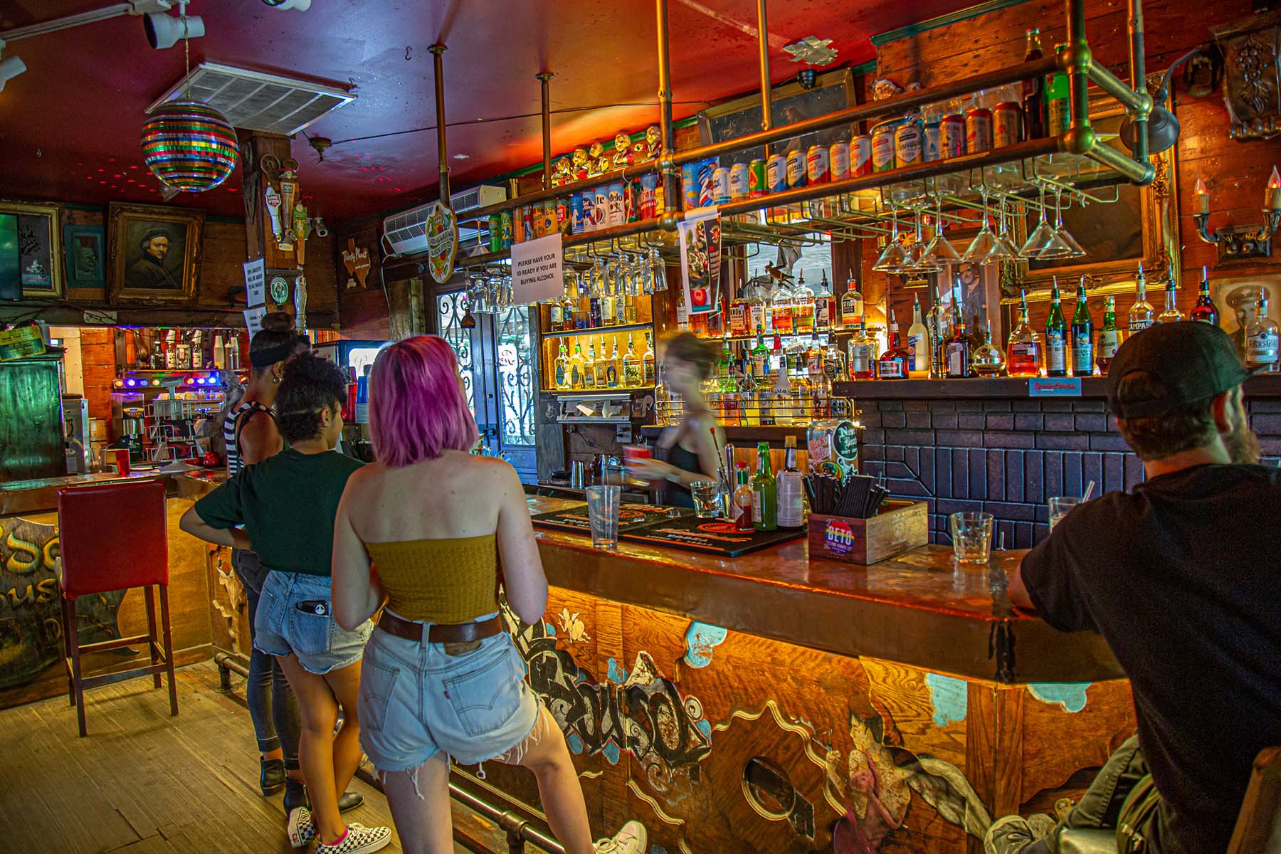 Spider House Cafe & Patio Bar - West Campus Bar & Eatery