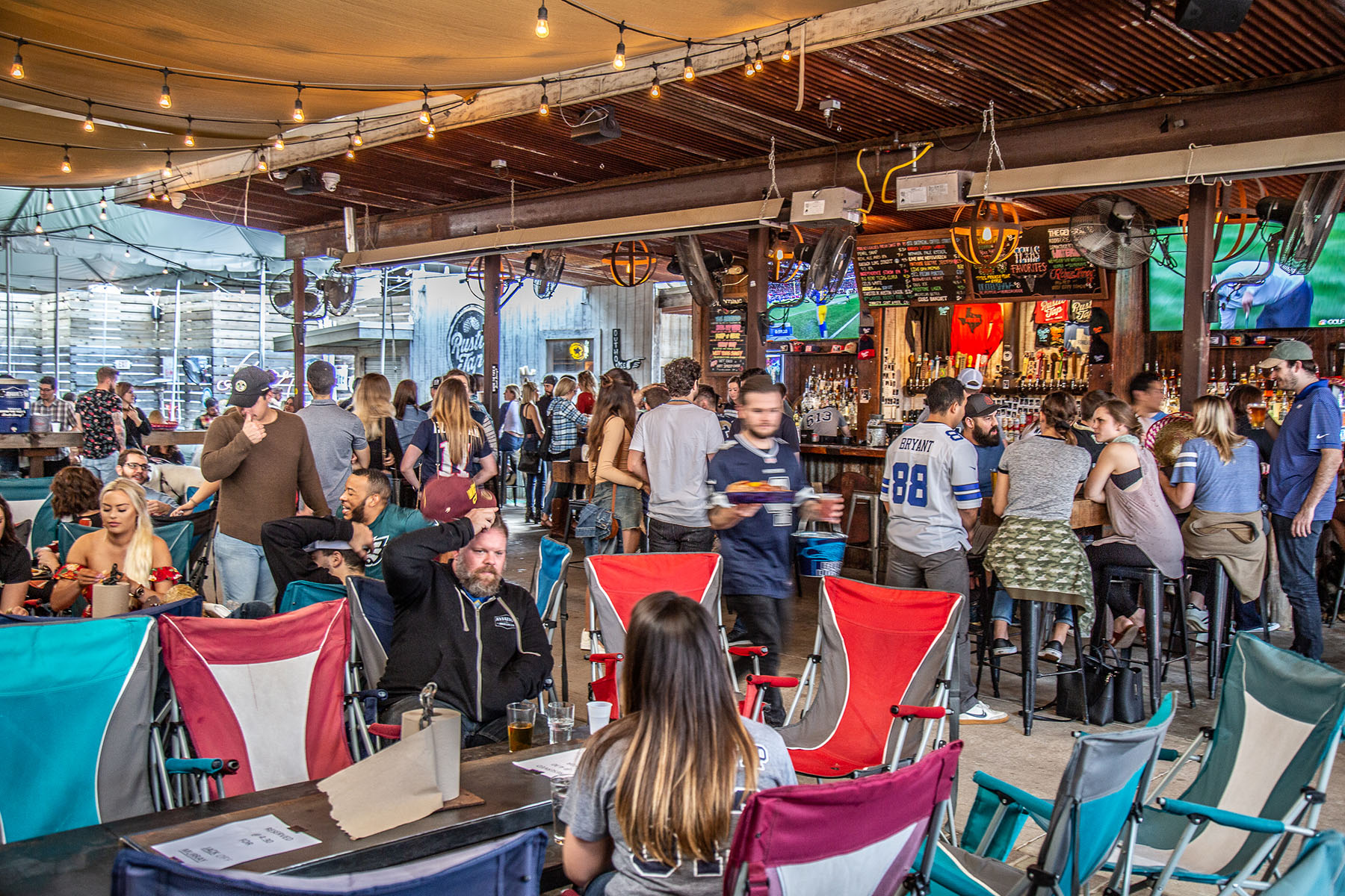 Rustic Tap Beer Garden - West 6th Street