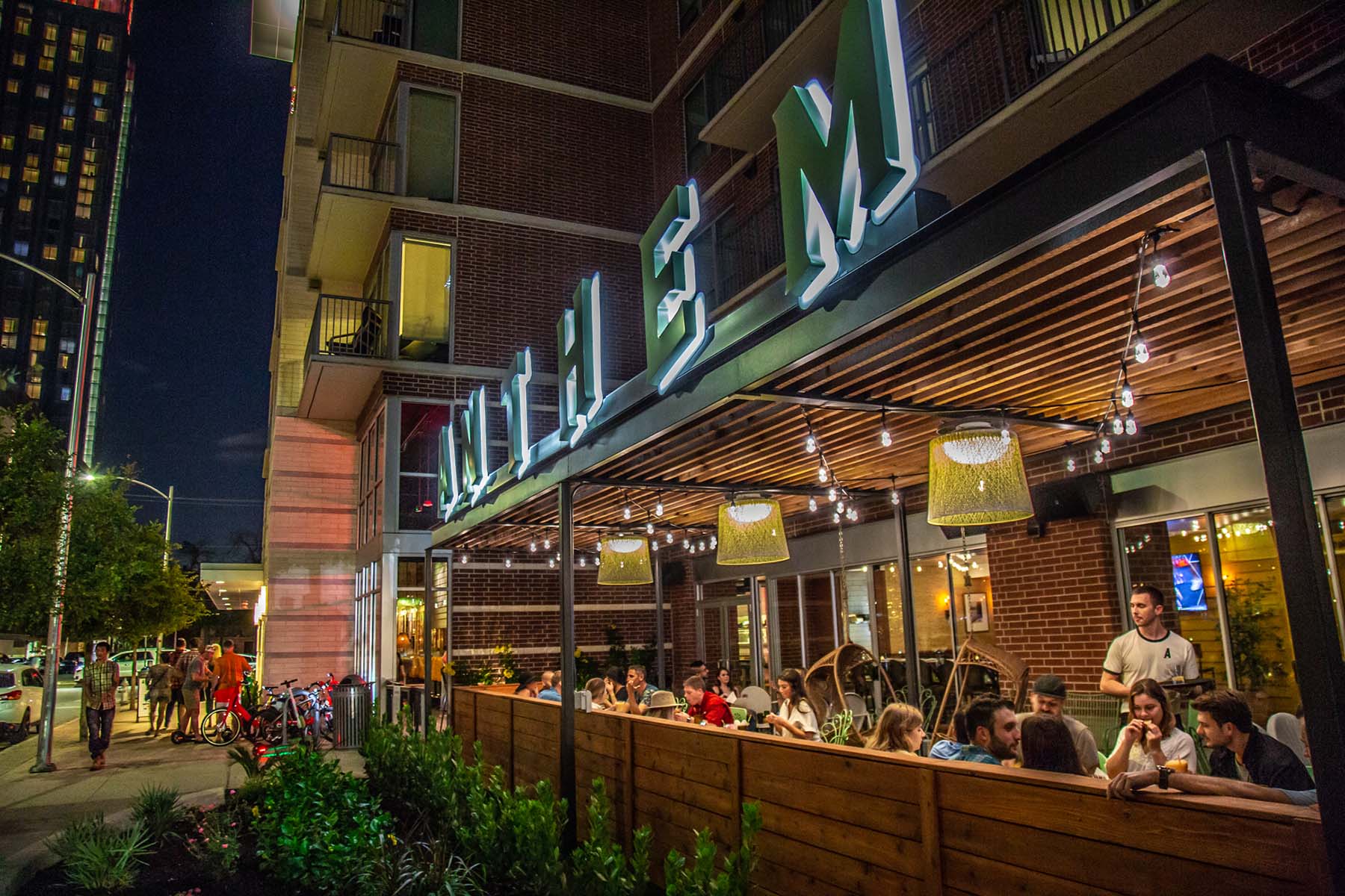 American comfort food with lip-smacking Asian and Latin flavors at Anthem on Rainey Street. Photo: Will Taylor - LostinAustin.org