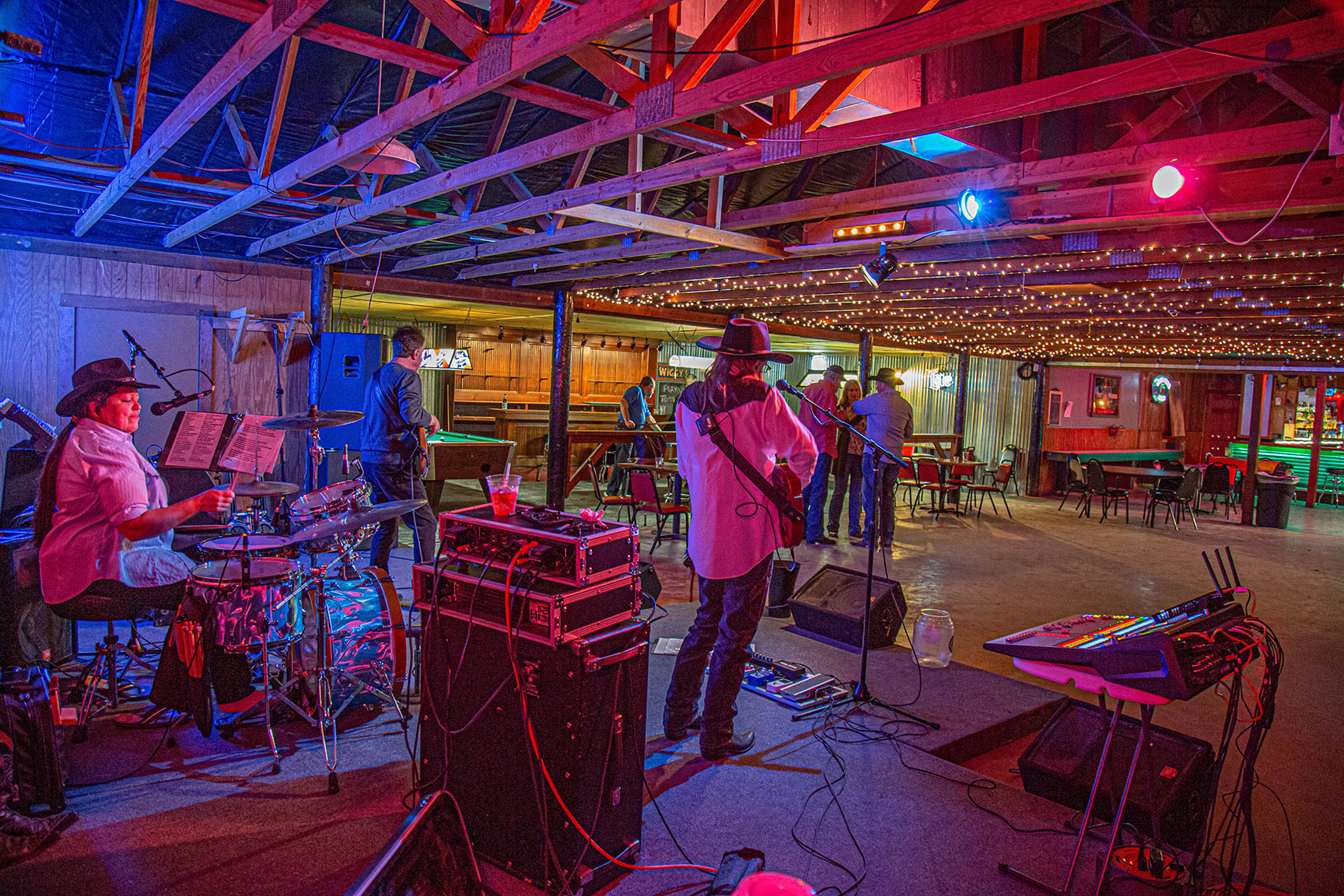 Last Chance Bar and Dancehall - West Austin Honky Tonk Dancehall