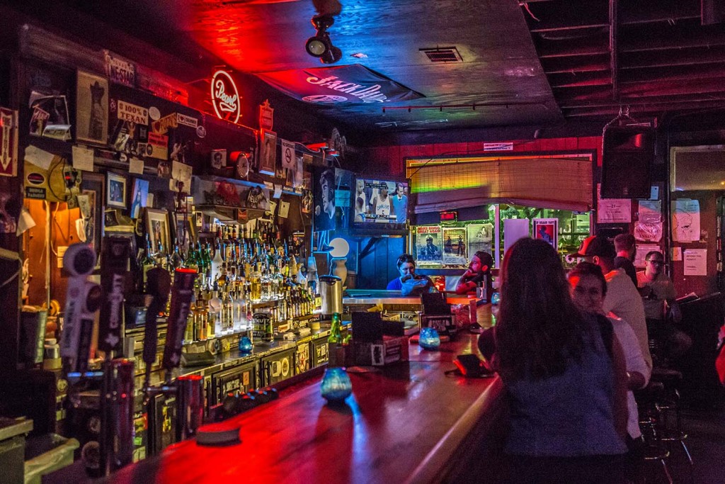 Hole in the Wall - Austin Live Music on West Campus