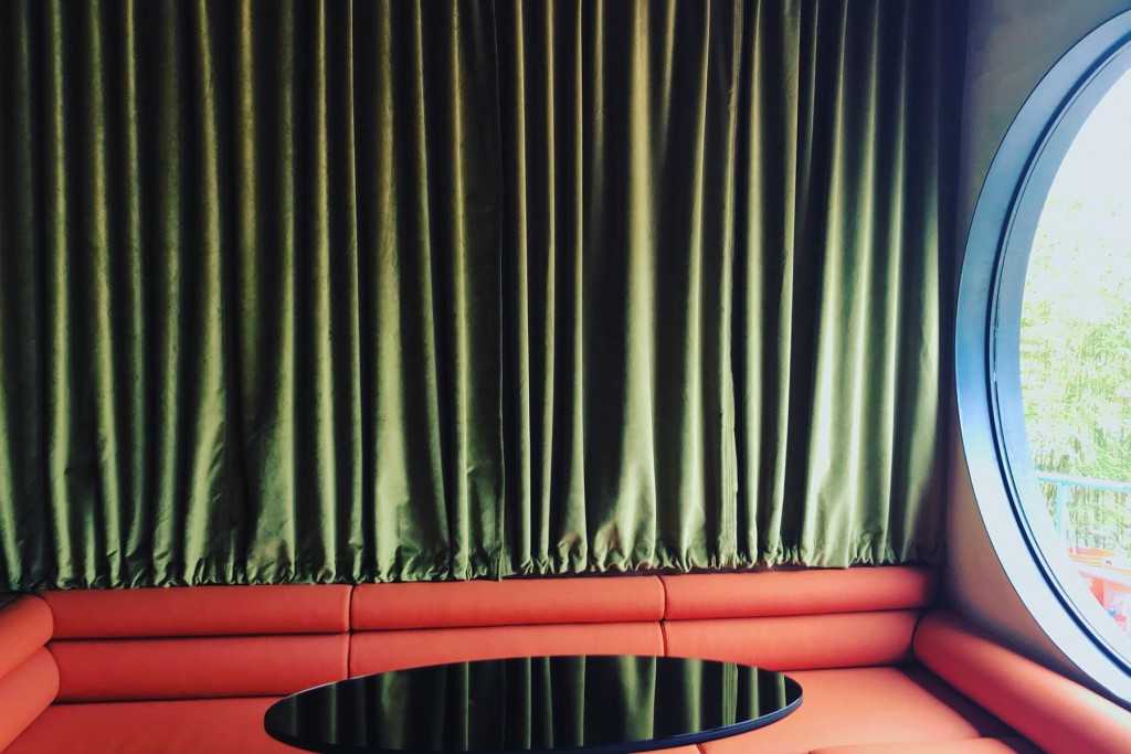 High Noon - A Psychedelic East Austin Bar