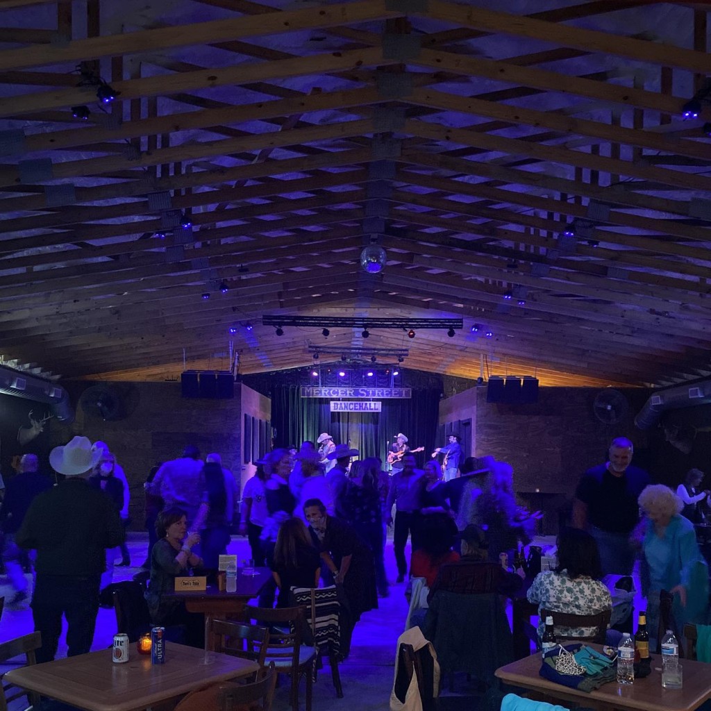 Mercer Dancehall - Austin Honky Tonk & Dance Hall - Driftwood TX