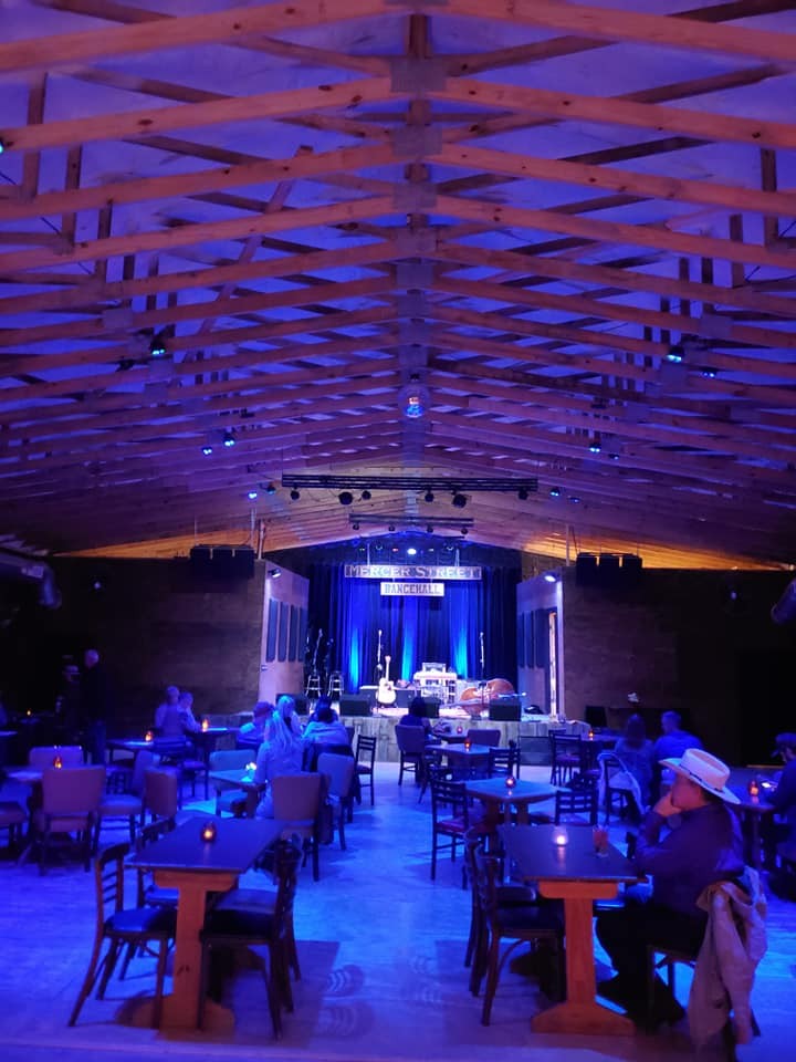 Mercer Dancehall - Austin Honky Tonk & Dance Hall - Driftwood TX