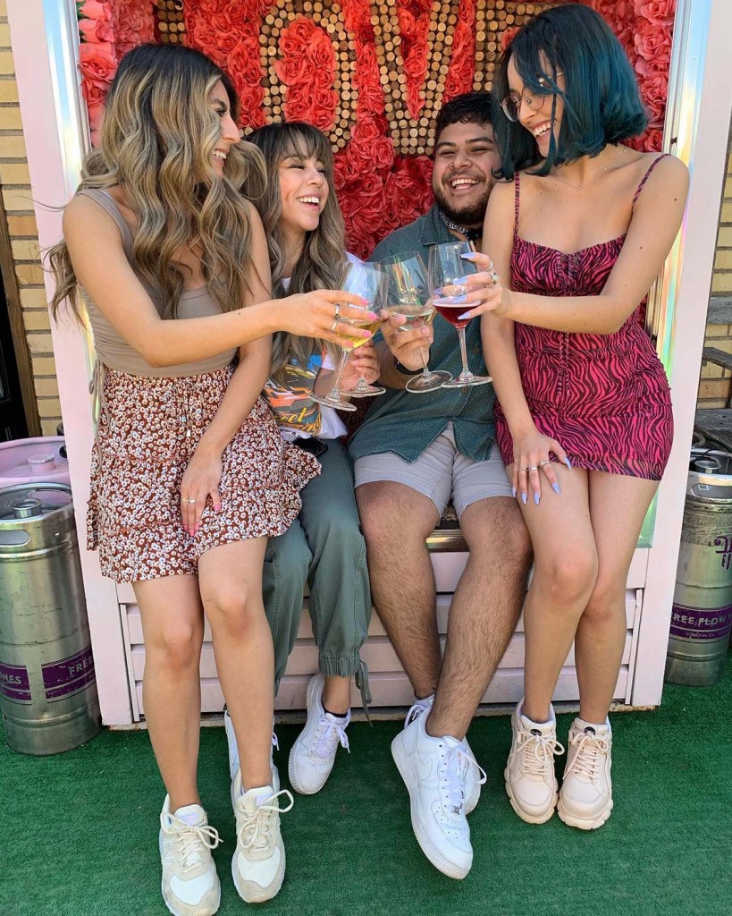 Wanderlust Wine Company - Self-Tap Austin Wine Bar