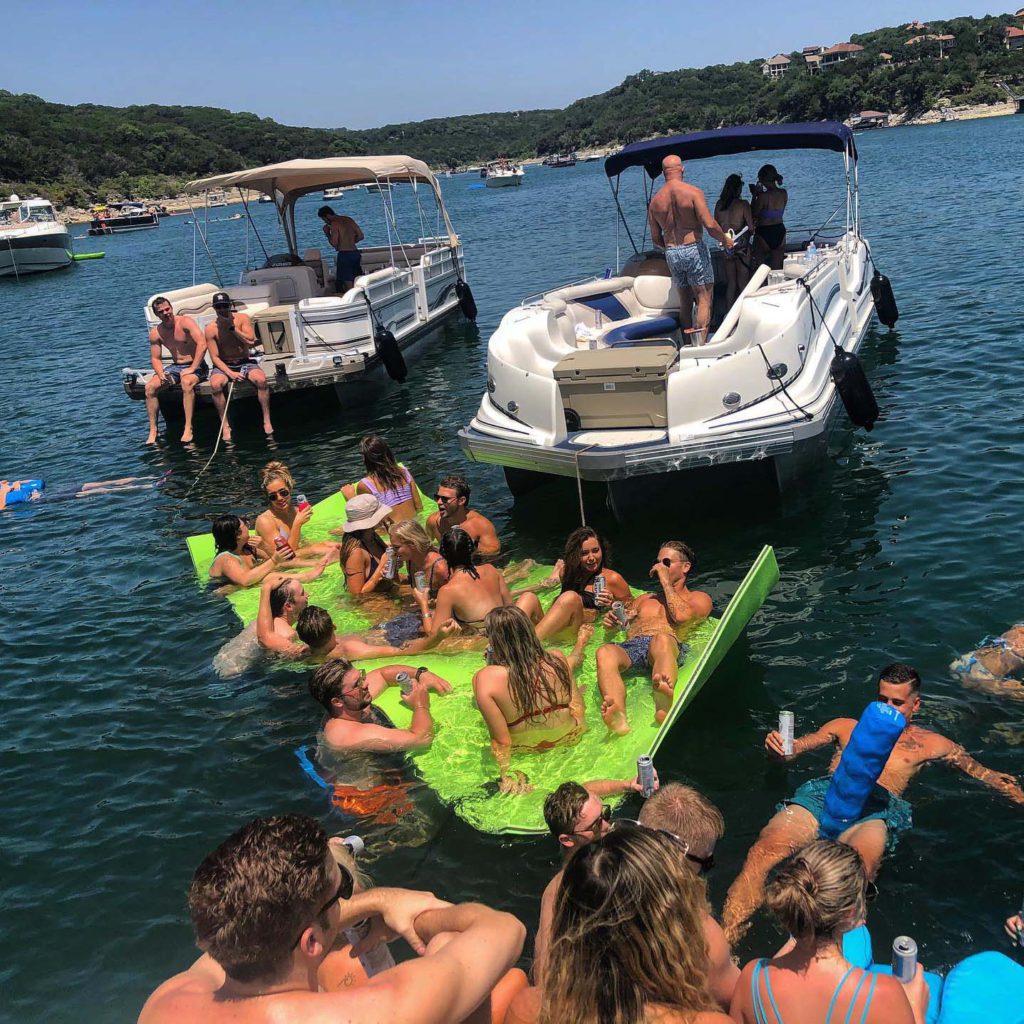 Big Tex Boat Rentals - Boat Rentals on Lake Austin and Lake Travis Texas