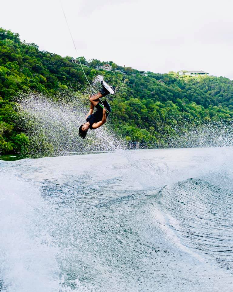 Lake Life Texas - Lake Austin Boat Rentals