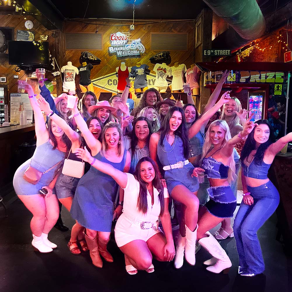 Crawl Austin - Austin Texas Pub Crawls
