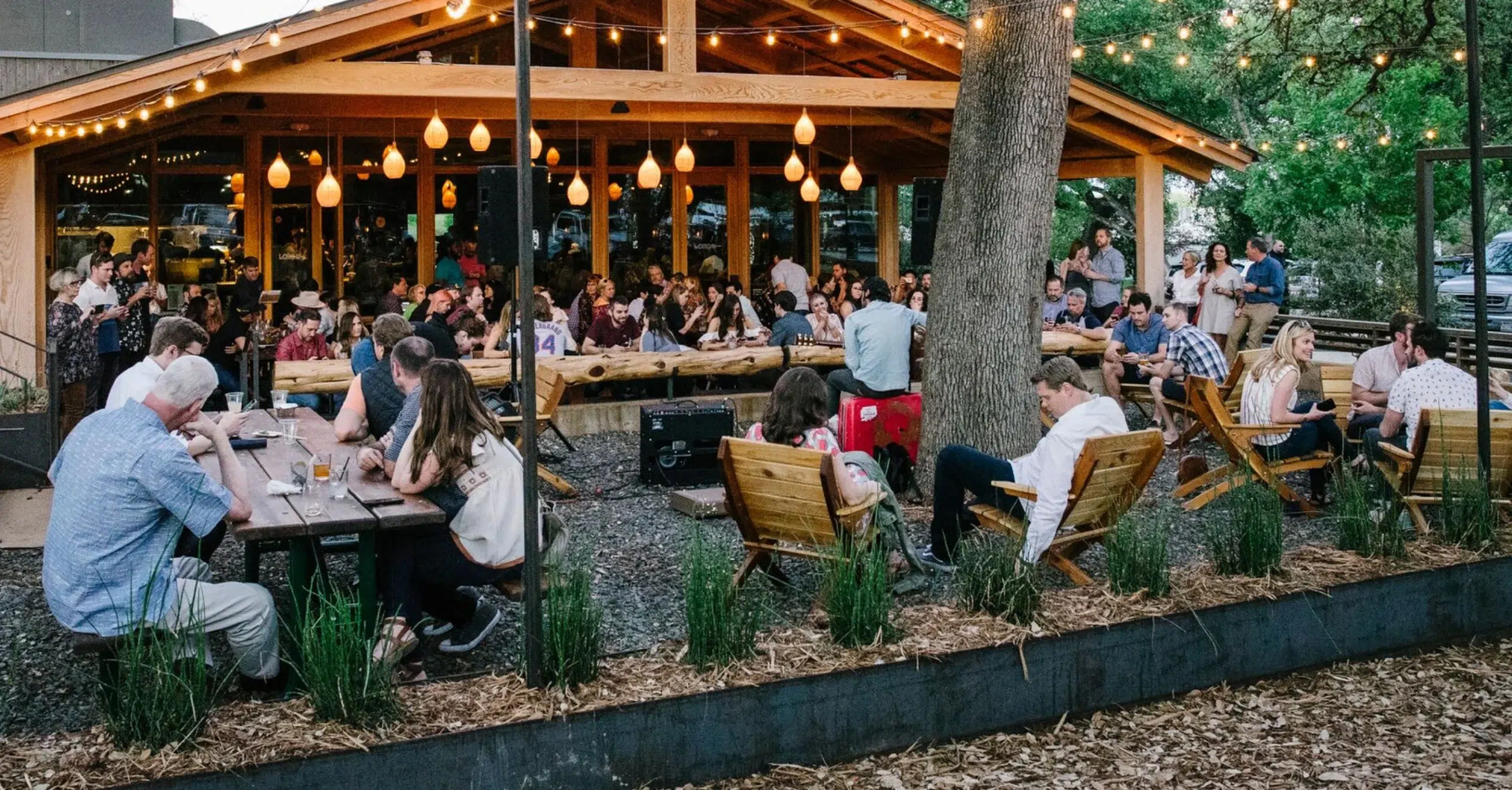 Loro Asian Smokehouse & BBQ on South Lamar